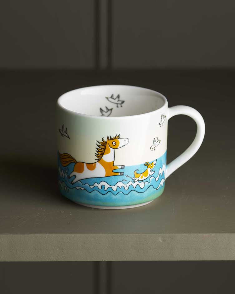 SMALL MUG - Goes to the Beach RGA x Alison Lester