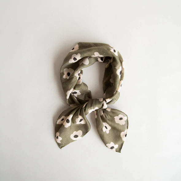 Daisy Day Mini Scarf